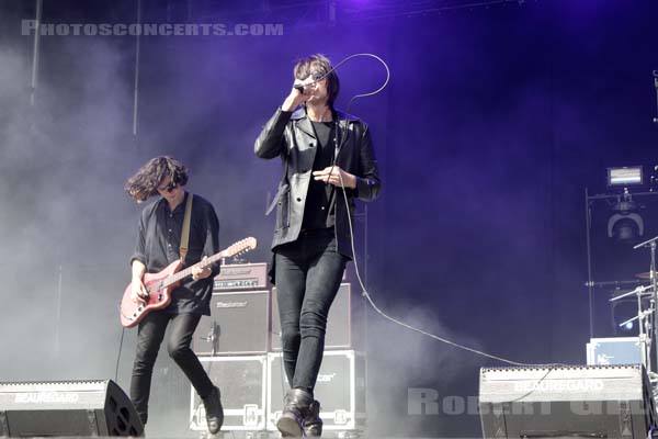 THE HORRORS - 2016-07-02 - HEROUVILLE SAINT CLAIR - Chateau de Beauregard - Scene Beauregard - 